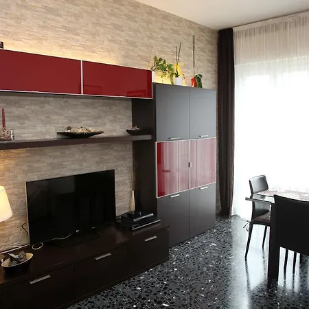 A Casa Di Simone A Viareggio